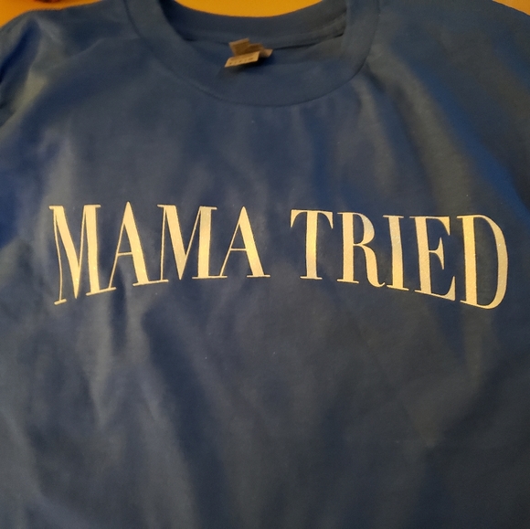 Blue. Small. Tshirt. Cotton. Mama tried - Picture 2 of 2